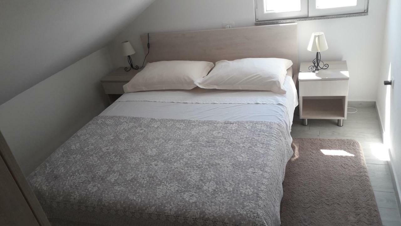 Apartmani Zilic Дугі-Рат Екстер'єр фото