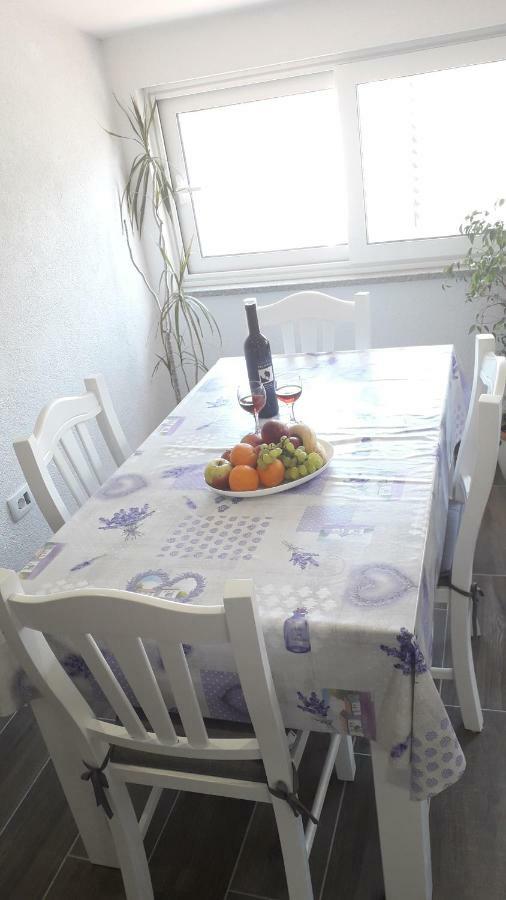 Apartmani Zilic Дугі-Рат Екстер'єр фото