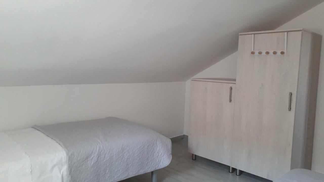 Apartmani Zilic Дугі-Рат Екстер'єр фото
